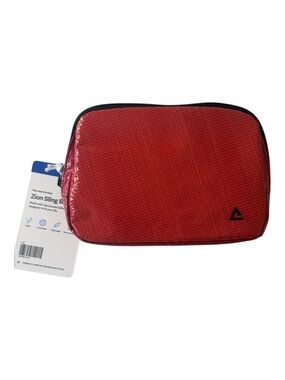 RAREFORM Zion Sling Bag Tomato Red